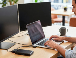 Pilihan Laptop Port Lengkap Tanpa Perlu Tambahan Dongle Saat Kerja Mobile